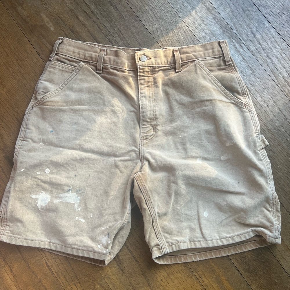 Carhartt shorts - Mens - size 33